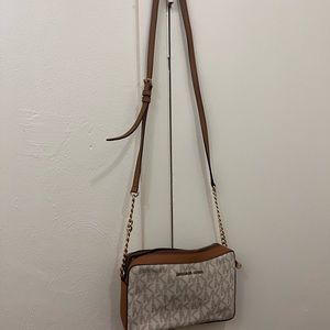 Michael Kors crossbody
